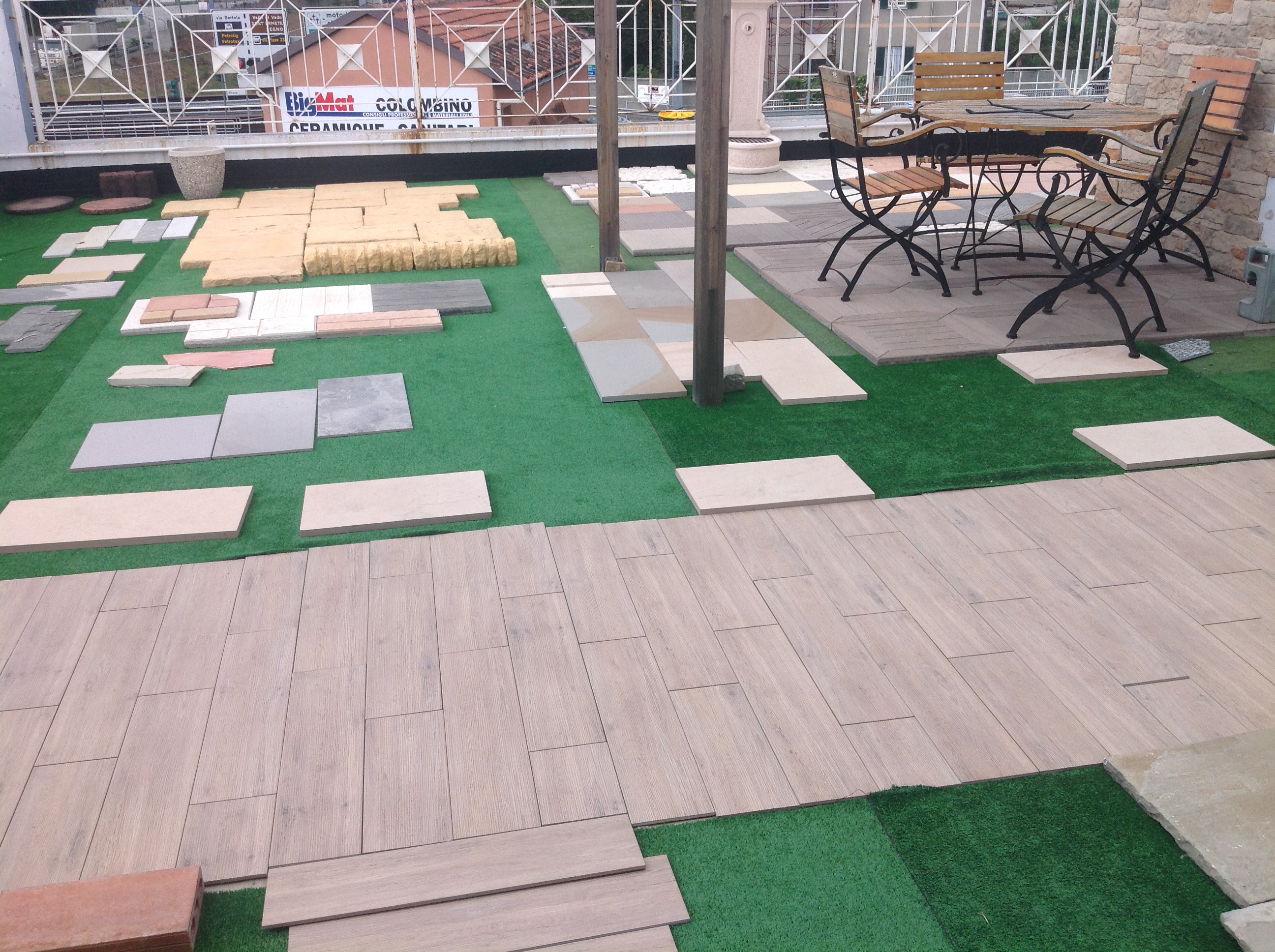 bigmat fratelli colombio magazzino edile showroom finiture arredo bagno savona 